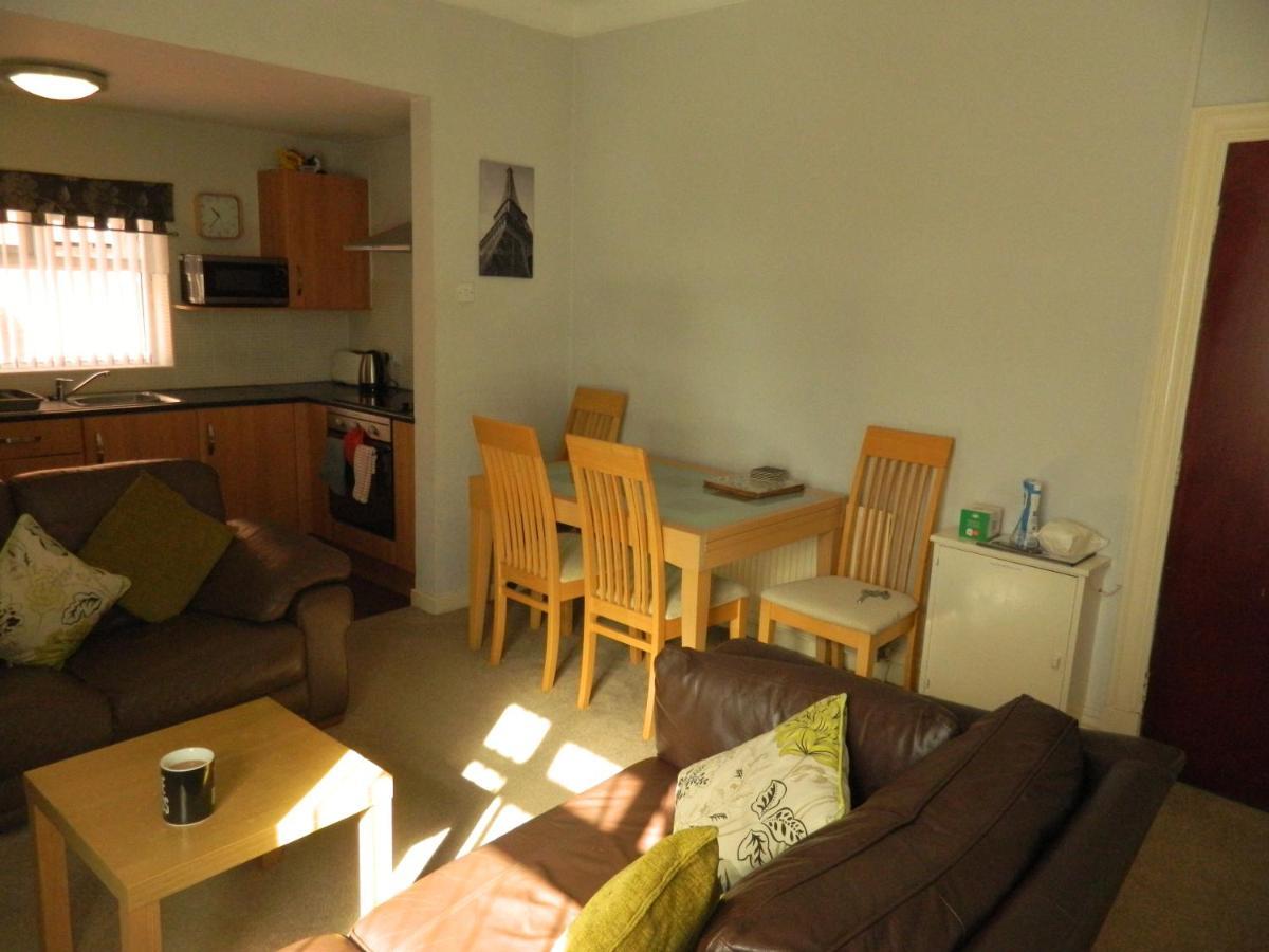 San Remo Apartments Blackpool Bagian luar foto