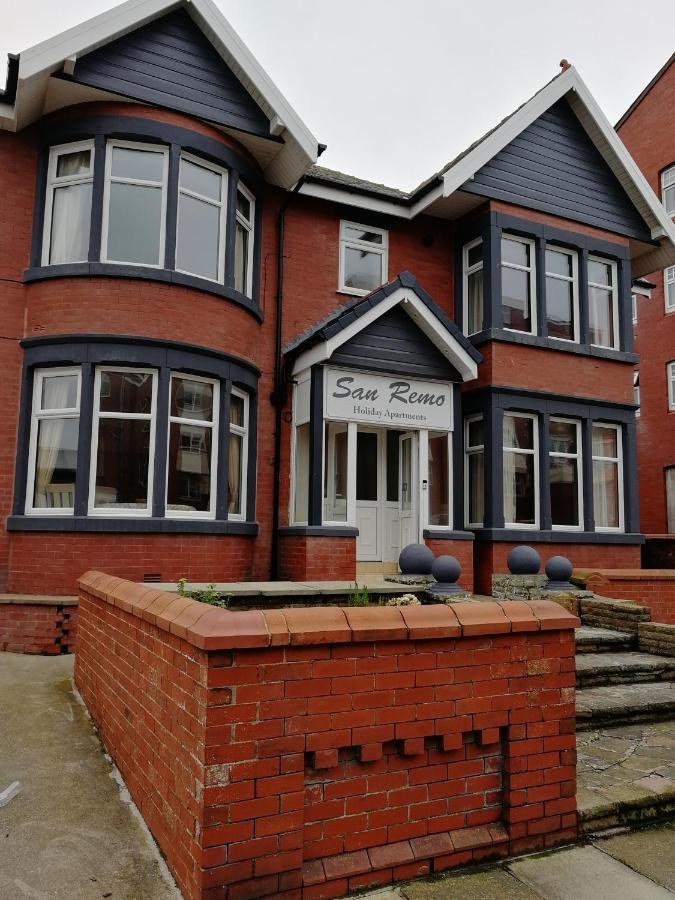 San Remo Apartments Blackpool Bagian luar foto