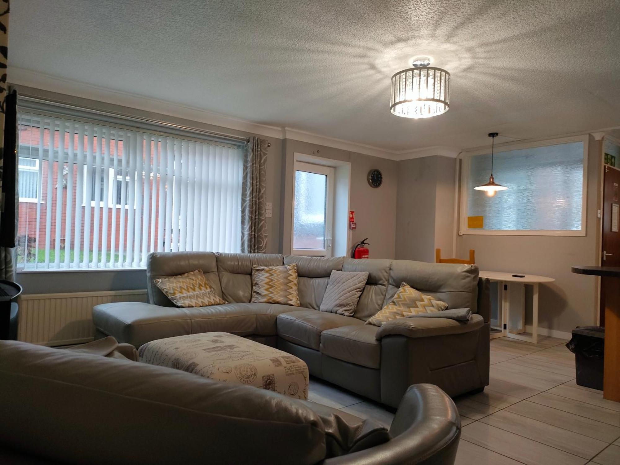 San Remo Apartments Blackpool Bagian luar foto