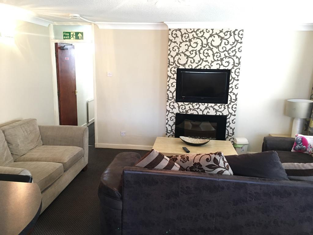 San Remo Apartments Blackpool Bagian luar foto